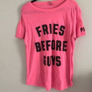 VS PINK GRAPHIC TEE